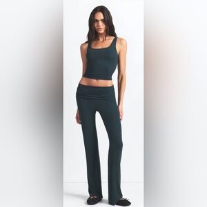 SKIMS Dark Teal Leggings